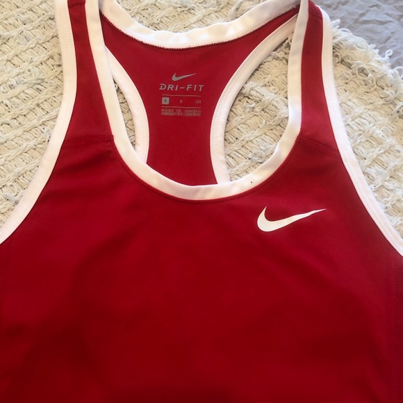 Nike Dri-Fit red tank top small - Picture 3 of 5
